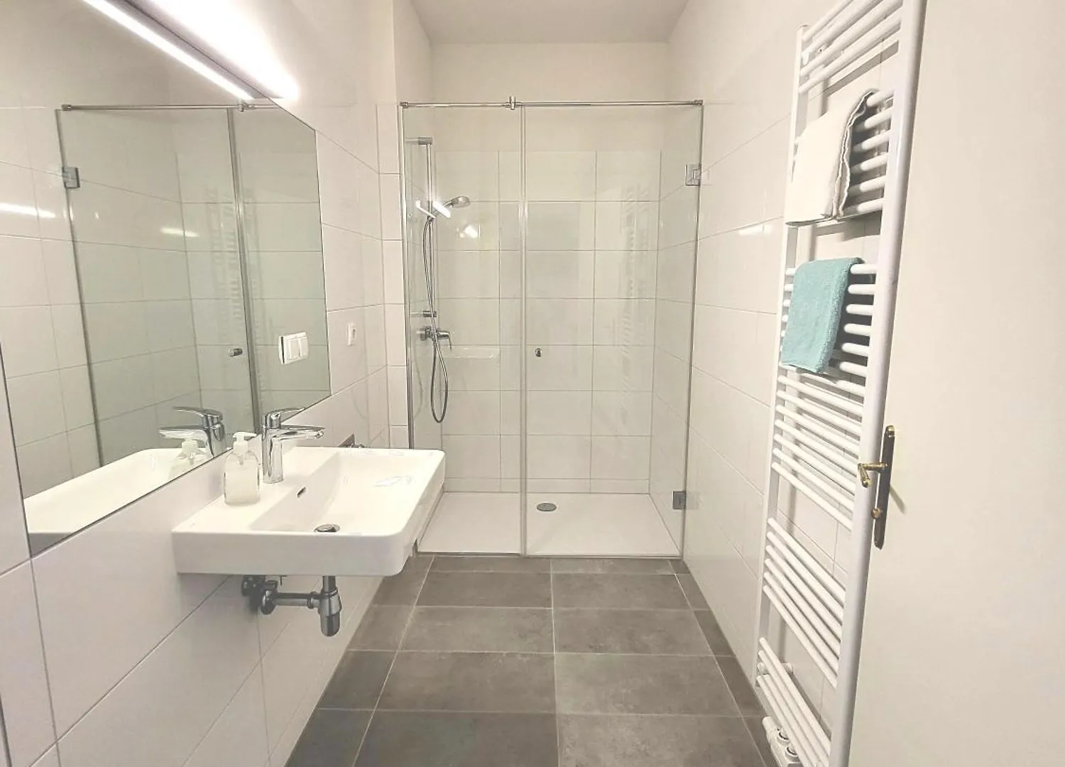 Sobieski District-1 Ring Apartments Vienna Austria