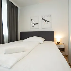 Charming With Balcony, Close To Stephansdom Cathedral Vienna