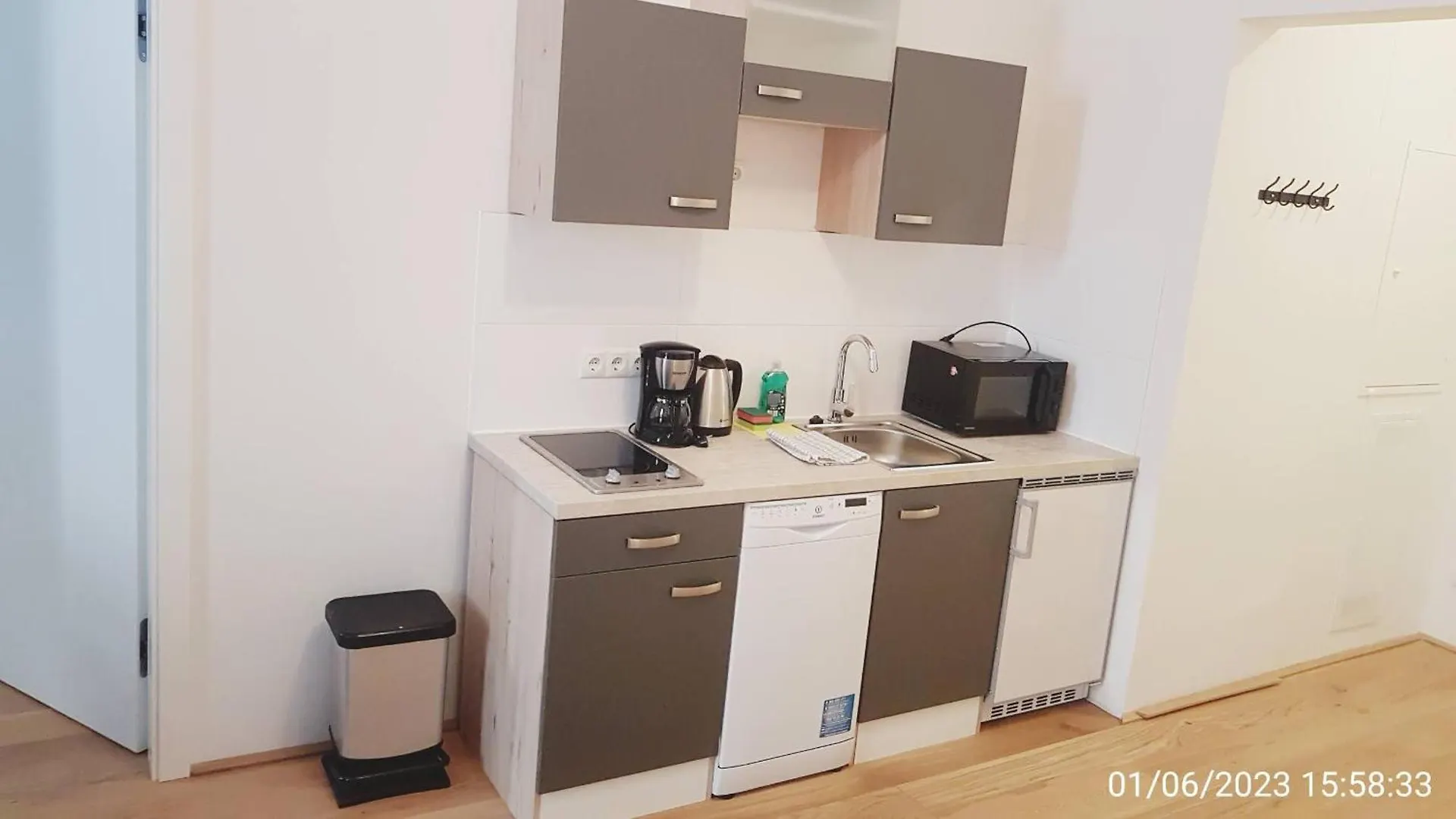 Sobieski District-1 Ring Apartments Vienna Austria